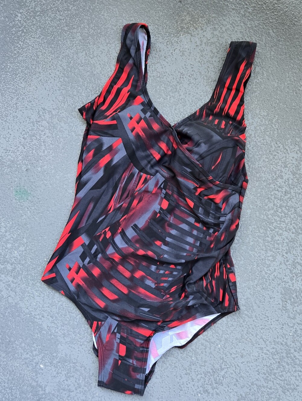 1 Piece Swimsuit NEW Beach Travel Swim, Adult 8, Modest Coverage